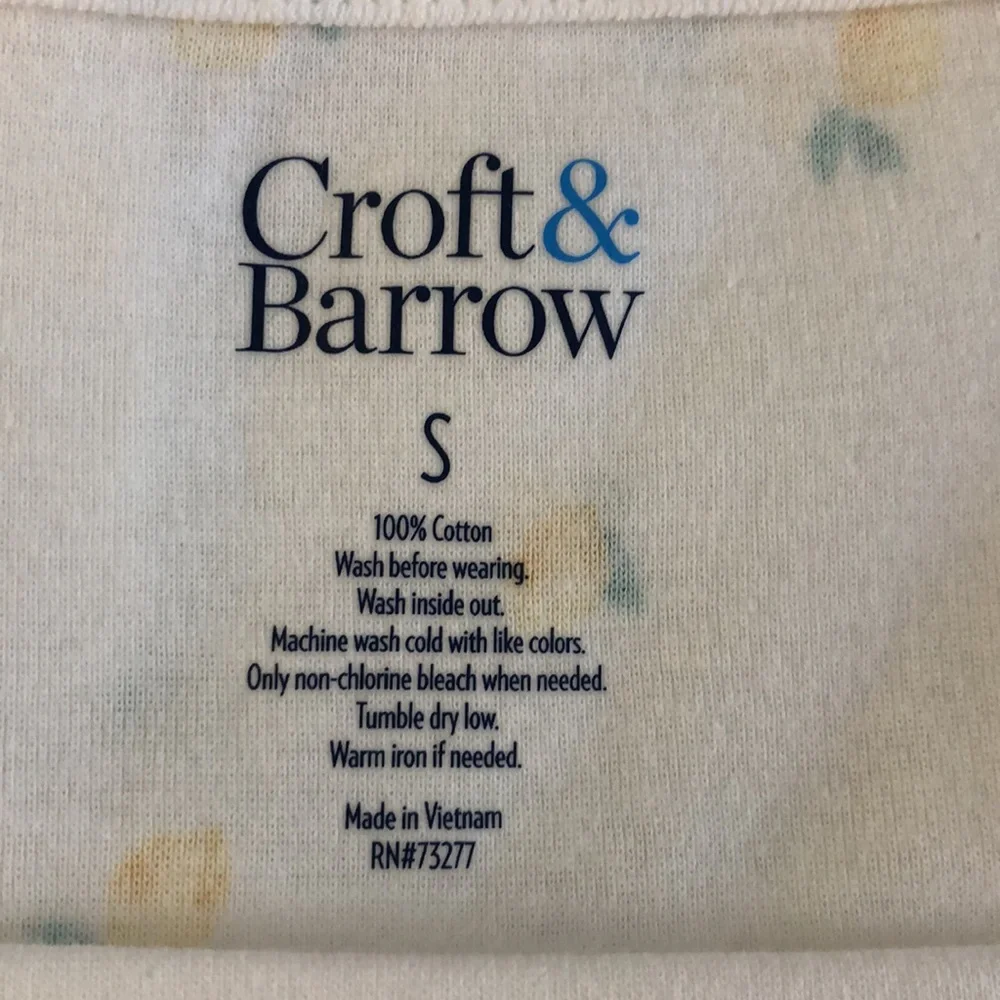 Croft & Barrow Short sleeve summery knit top white fun lemon print size small - Picture 6 of 7